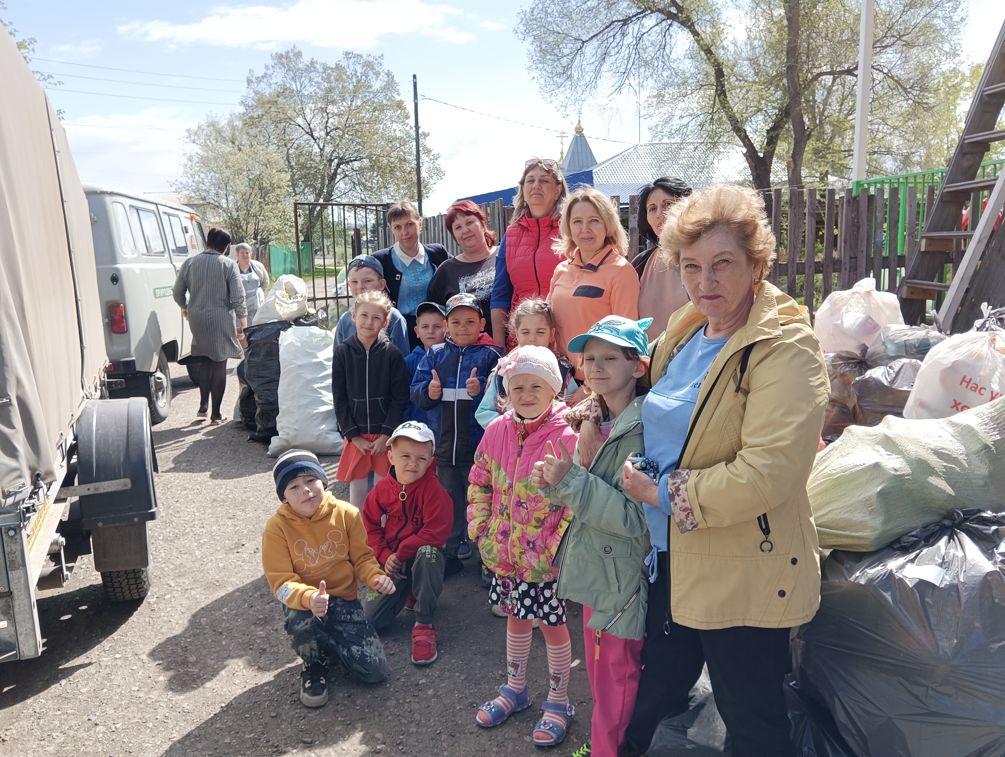  Всё на переработку: пластиковые бутылки, батарейки!