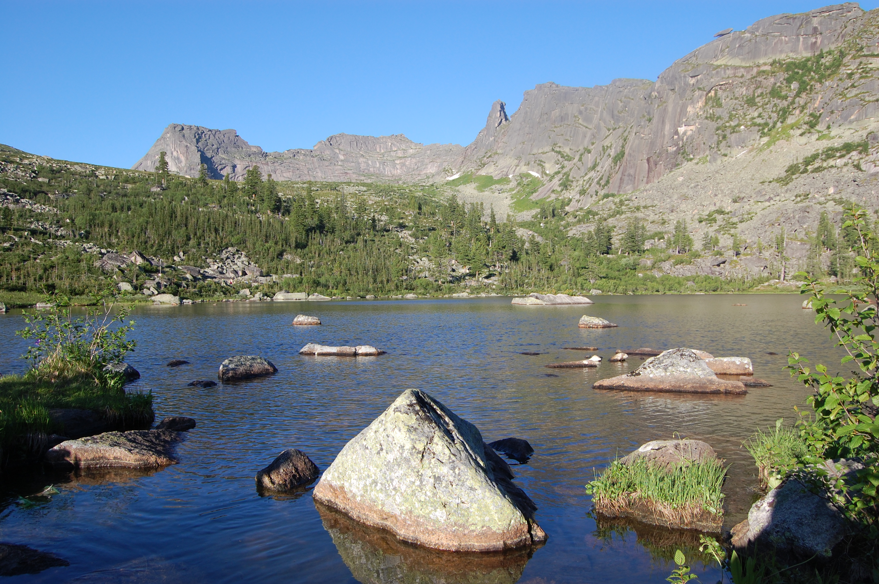 Экологический туризм в природном парке Ергаки: история, проблемы, перспективы 