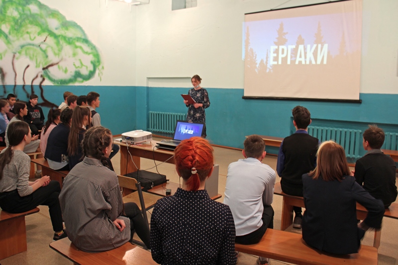 Фотовыставка продолжает свой путь